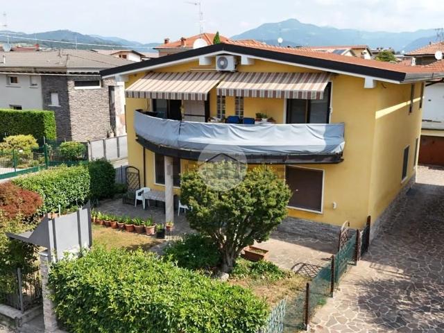 Casa in vendita a Capriolo, Lombardia