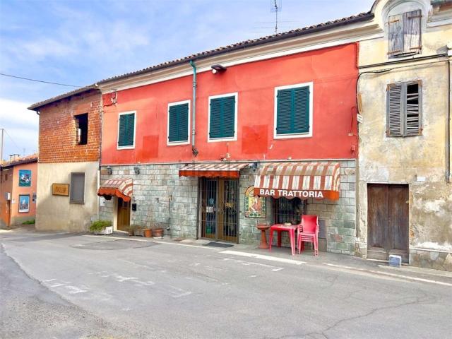 Casa in vendita a Piemonte, Asti