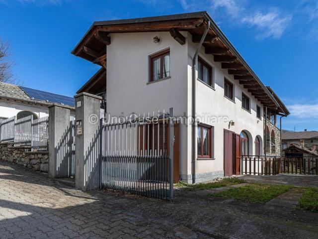 Casa in vendita a Andrate, Torino