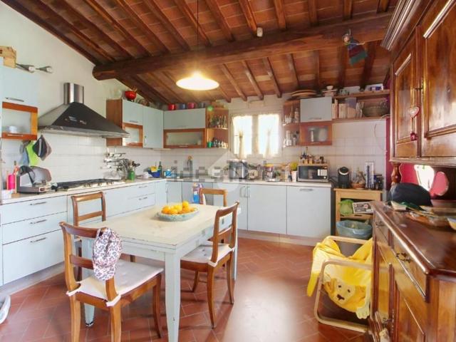 Casa in vendita a Vecchiano, Toscana