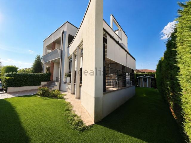 Casa in vendita a Selvazzano Dentro, Veneto