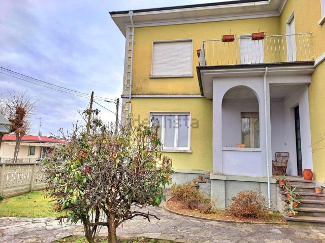 Casa in vendita a Piemonte, Novara