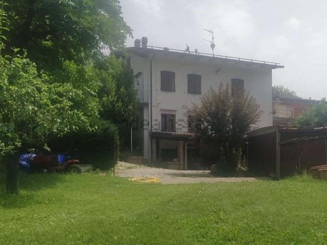 Casa in vendita a Unione dei comuni del Frignano, Serramazzoni