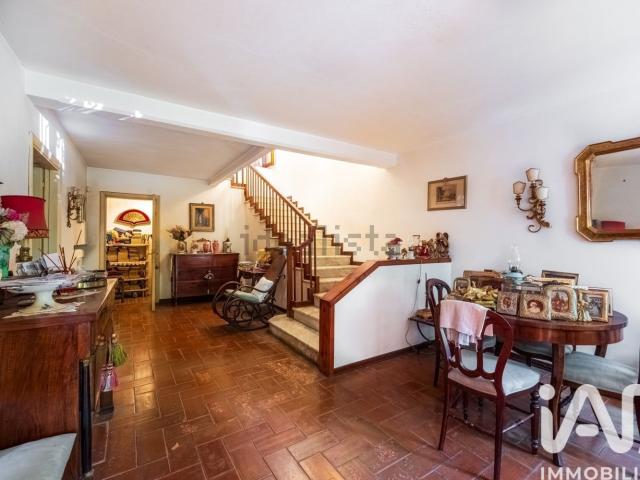 Casa in vendita a Marche, Macerata