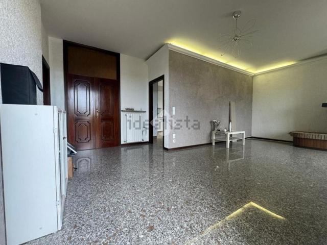Casa in vendita a Morciano Di Romagna, Reggio Emilia
