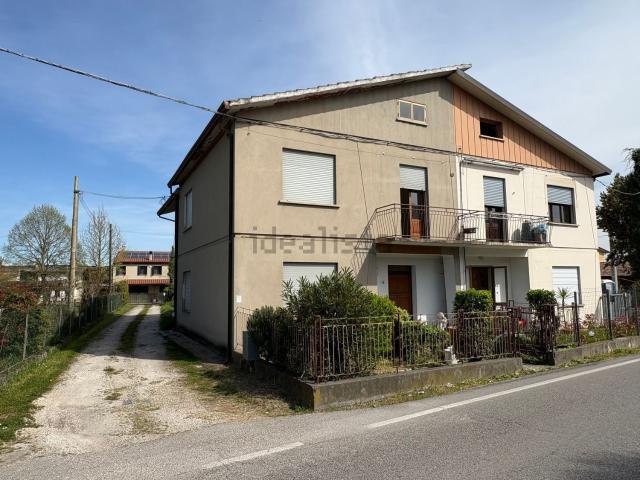 Casa in vendita a Megliadino San Vitale, Veneto