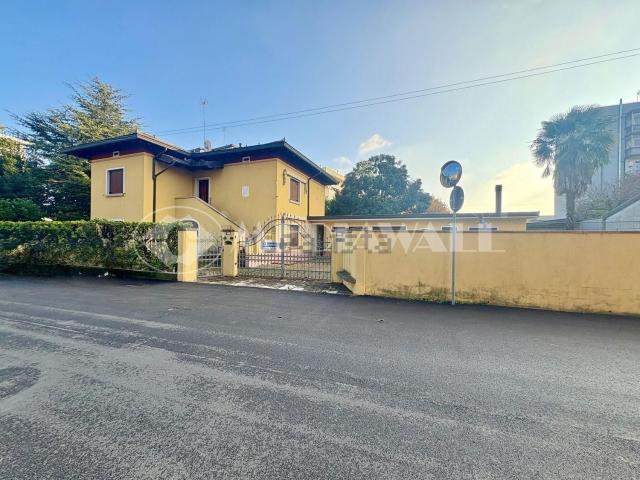 Casa in vendita a Rorai Grande, Pordenone