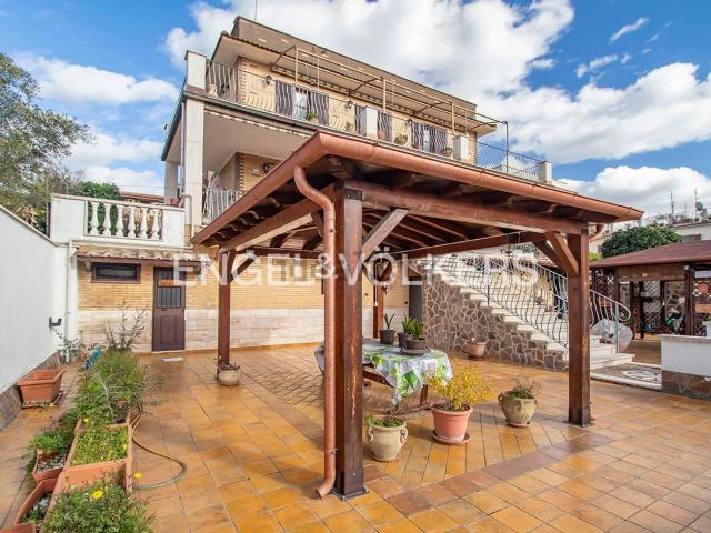 Casa in vendita a Ponte Linari, Roma Capitale