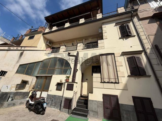 Casa in vendita a Afragola, Campania