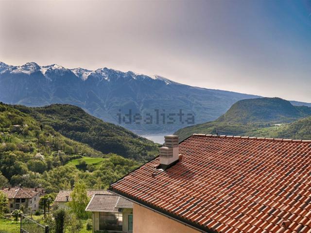 Casa in vendita a Comunità Montana Parco Alto Garda bresciano, Tremosine