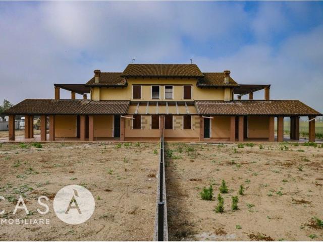 Casa in vendita a Unione dei comuni Valle del Savio, Cesenà