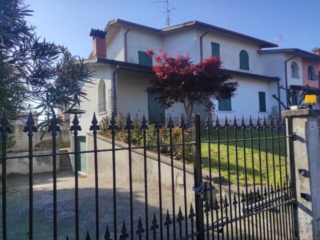 Casa in vendita a Trenzano, Lombardia