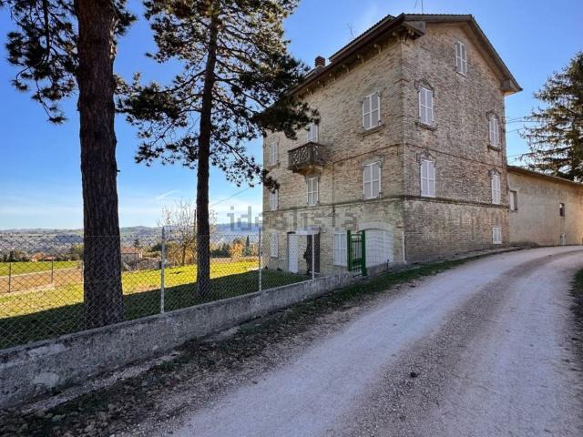 Casa in vendita a Marche, Fermo