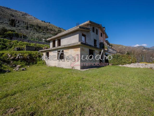 Casa in vendita a Valle Troglia, Itri