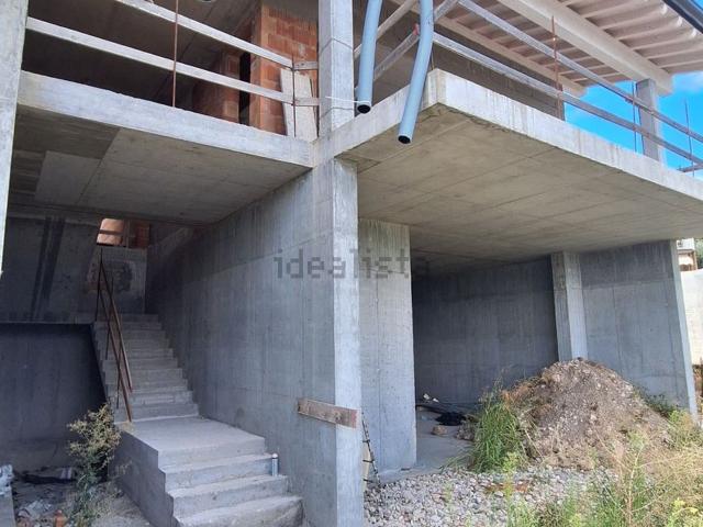 Casa in vendita a Castion Veronese, Costermano