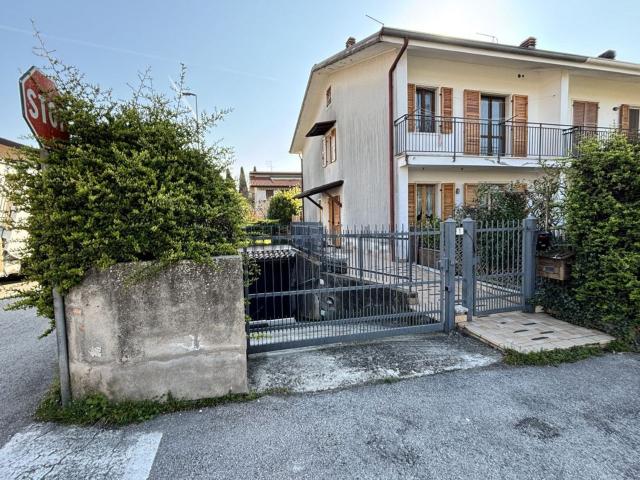Casa in vendita a Tregnago, Veneto