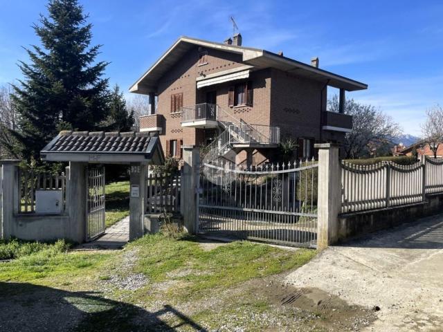Casa in vendita a San Bernardino, Piemonte
