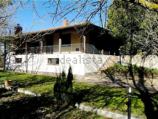 Casa in vendita a Acquapendente, Lazio