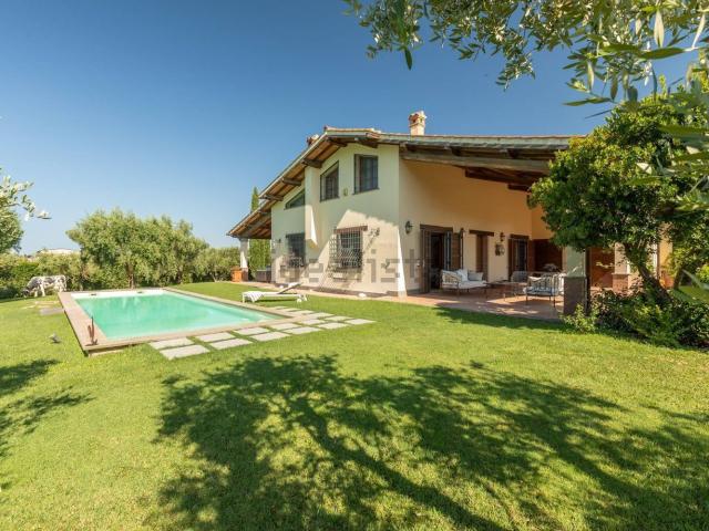 Casa in vendita a centro M, Capalbio