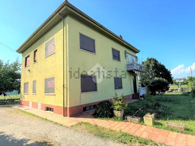 Casa in vendita a Piemonte, Alessandria