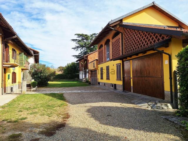 Casa in vendita a Piemonte, Asti