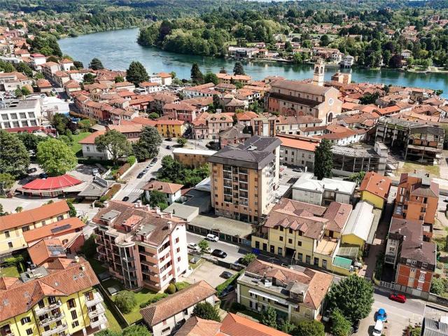 Casa in vendita a Abbazia, Sesto Calende