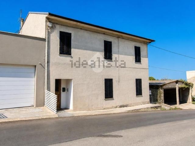 Casa in vendita a Marche, Fermo