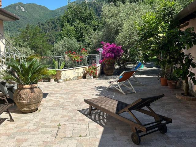 Casa in vendita a San Carlo, Marina Di Massa