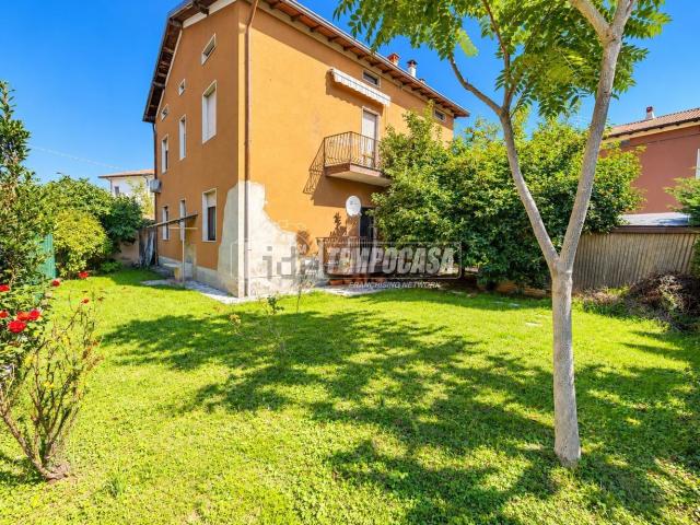 Casa in vendita a Paderno, Seriate
