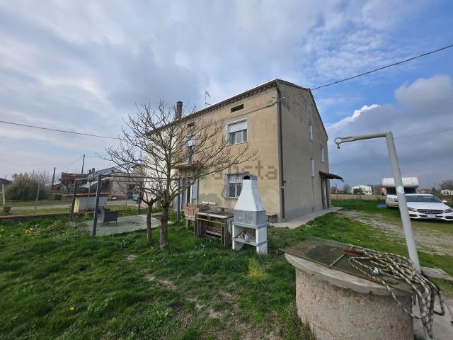 Casa in vendita a Unione Alto Ferrarese, Cento