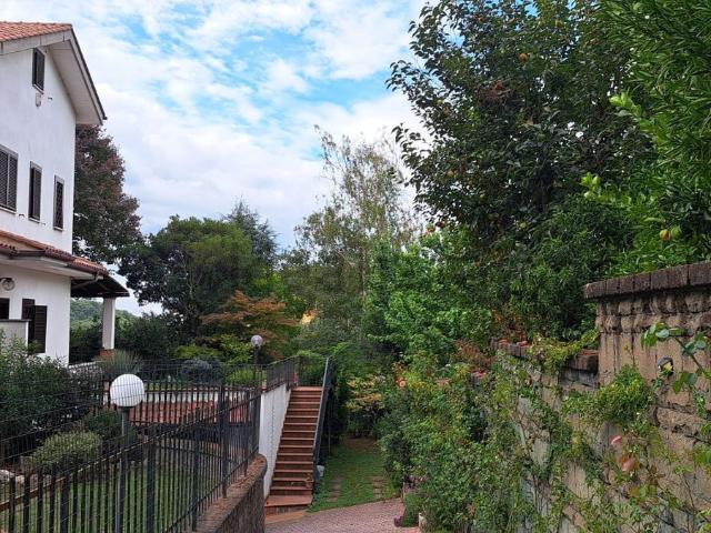 Casa in vendita a Ariccia, Roma Capitale