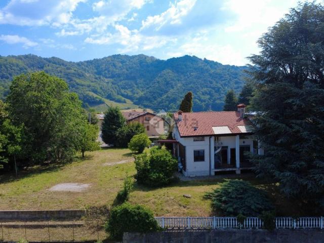Casa in vendita a Valle, Villa D'adda