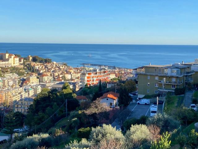 Casa in vendita a San Remo, Liguria