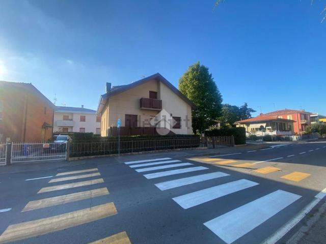 Casa in vendita a Collecchio, Parma