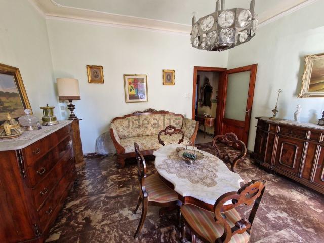 Casa in vendita a Santissima Annunziata, Bagni Di Lucca Ponte