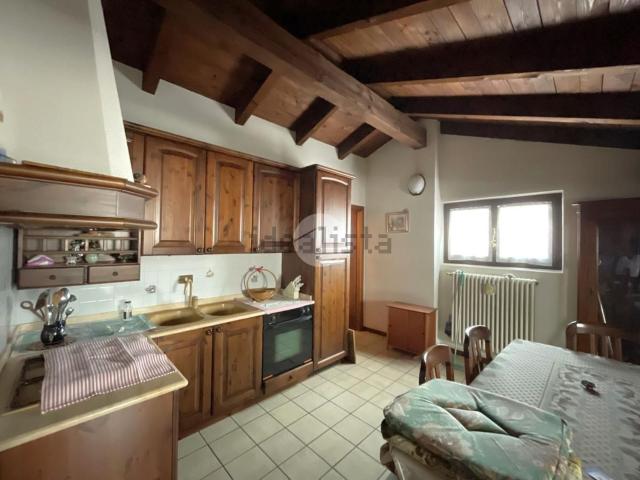 Casa in vendita a Comunità montana della valle Camonica, Ossimo Superiore