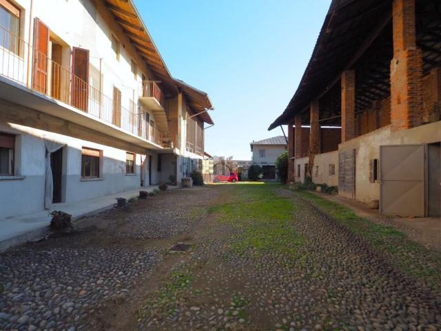 Casa in vendita a Piemonte, Vercelli