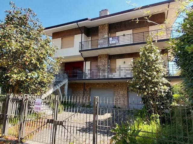 Casa in vendita a Contrada, Campania