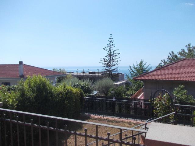 Casa in vendita a Carrubazza, San Gregorio Di Catania