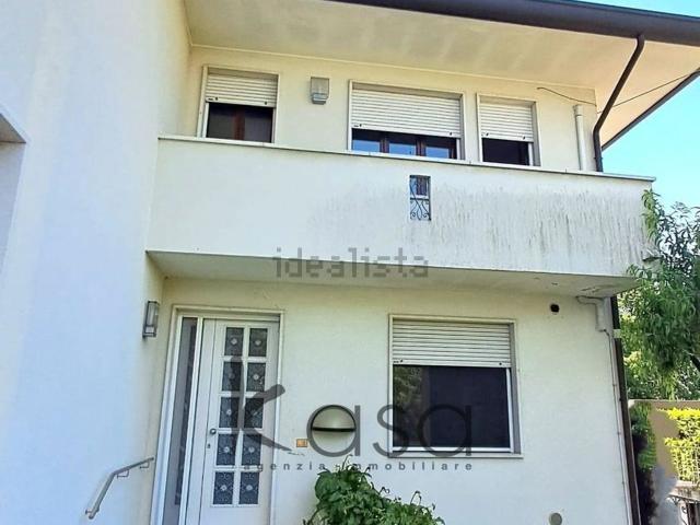 Casa in vendita a Castelfranco Veneto, Veneto