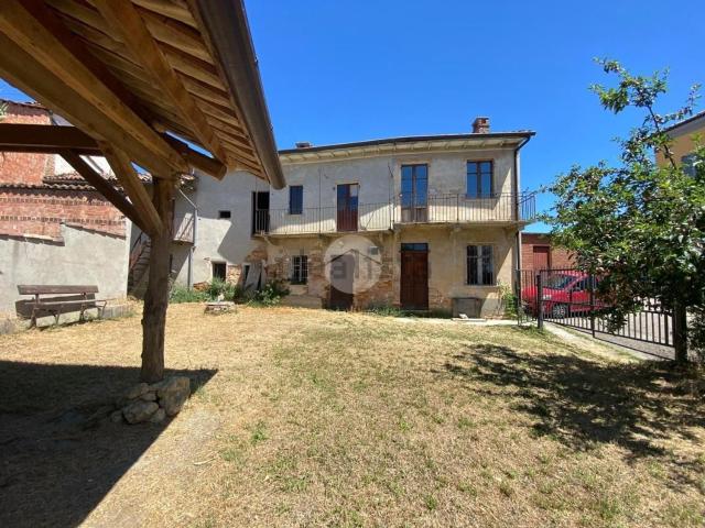 Casa in vendita a Piemonte, Asti