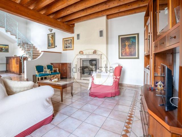 Casa in vendita a Gardoncino, Manerba Del Garda