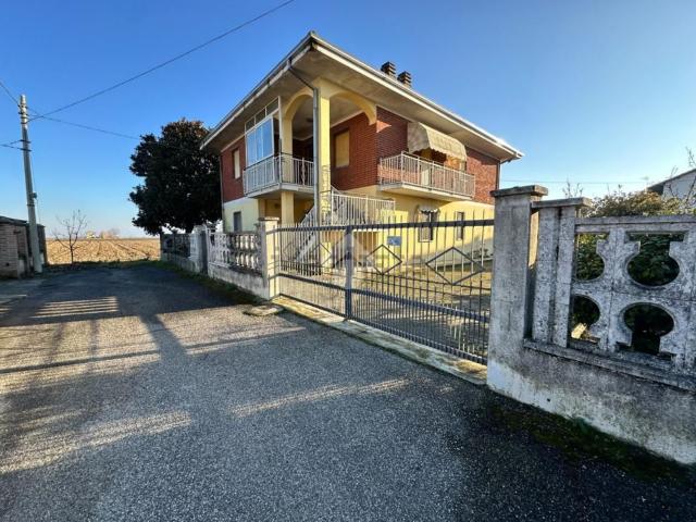 Casa in vendita a Piemonte, Vercelli