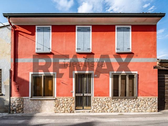 Casa in vendita a Gazzuolo, Lombardia