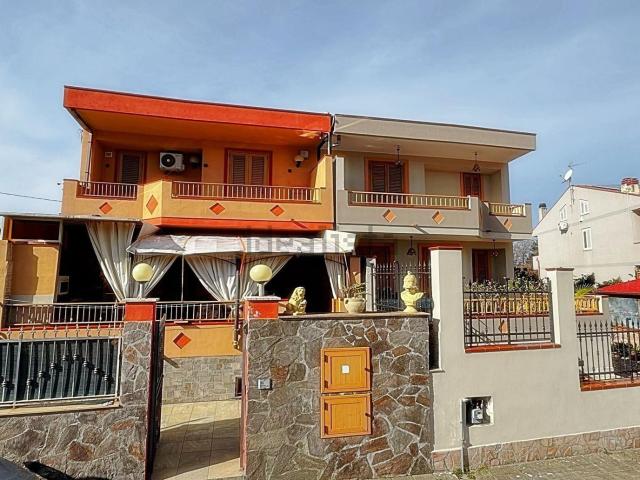 Casa in vendita a Saponara, Sicilia