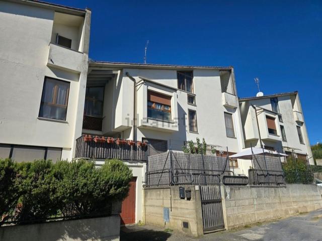 Casa in vendita a Foiano della Chiana, Arezzo