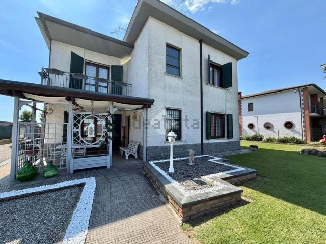 Casa in vendita a Quintano, Lombardia