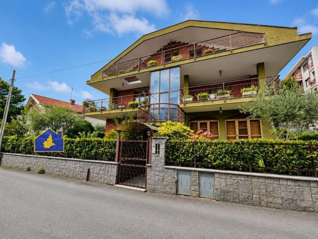 Casa in vendita a Rivoli, Torino