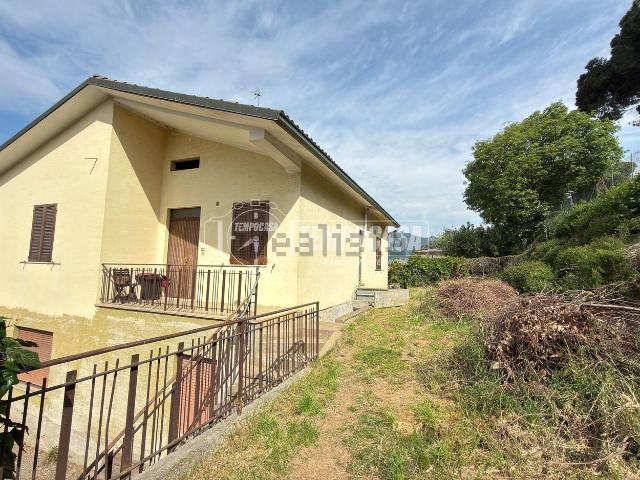 Casa in vendita a Credaro, Lombardia