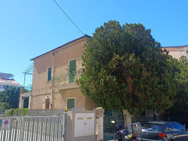 Casa in vendita a Amantea Paese, Amantea